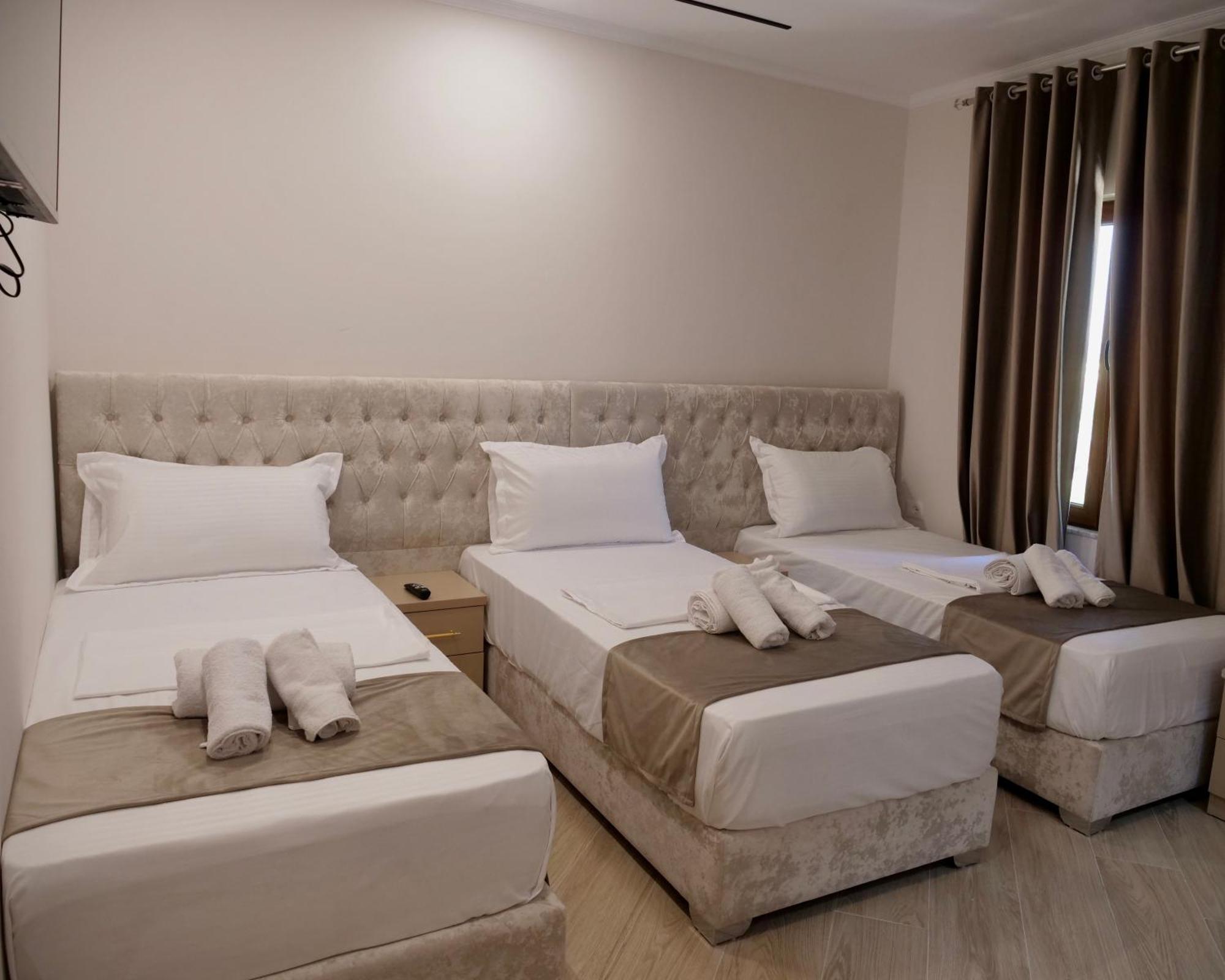 Hotel Sofra E Vjeter Restaurant And Bregu i Lumit